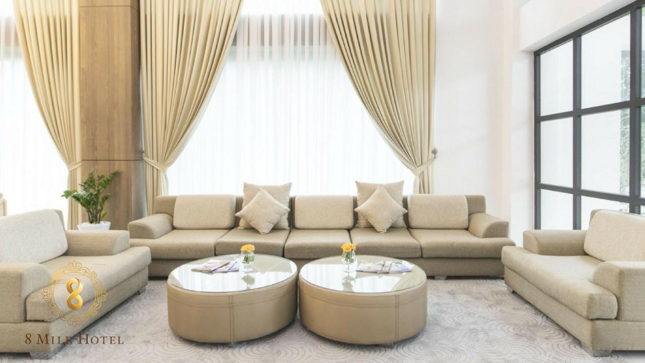 8 Mile Hotel Γιανγκόν Εξωτερικό φωτογραφία