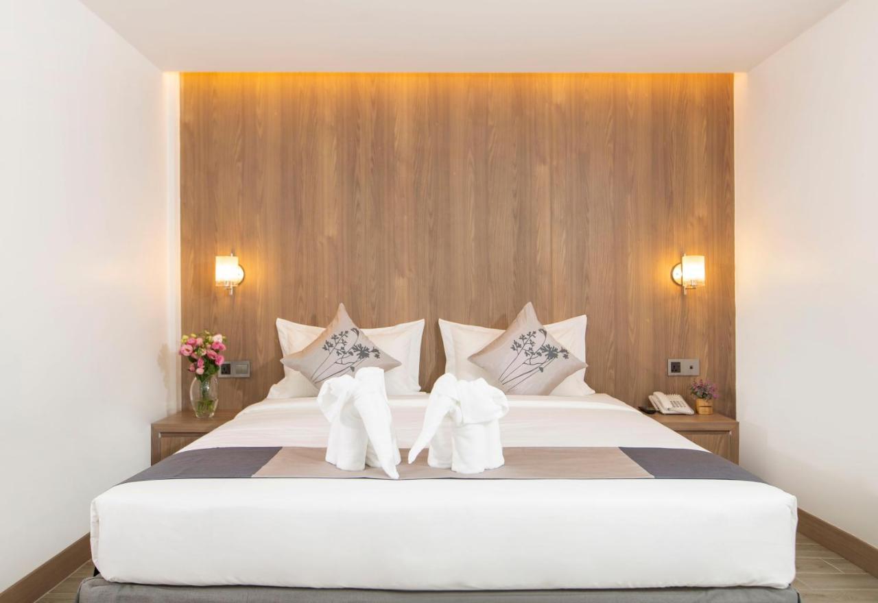 8 Mile Hotel Γιανγκόν Εξωτερικό φωτογραφία